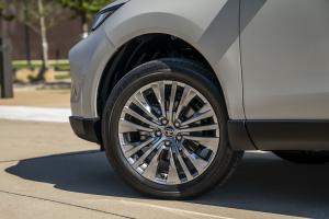 Toyota Venza Hybrid XLE 2020 года 